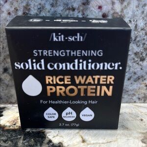 Kitsch Black Solid Conditioner with Rice Water Protein